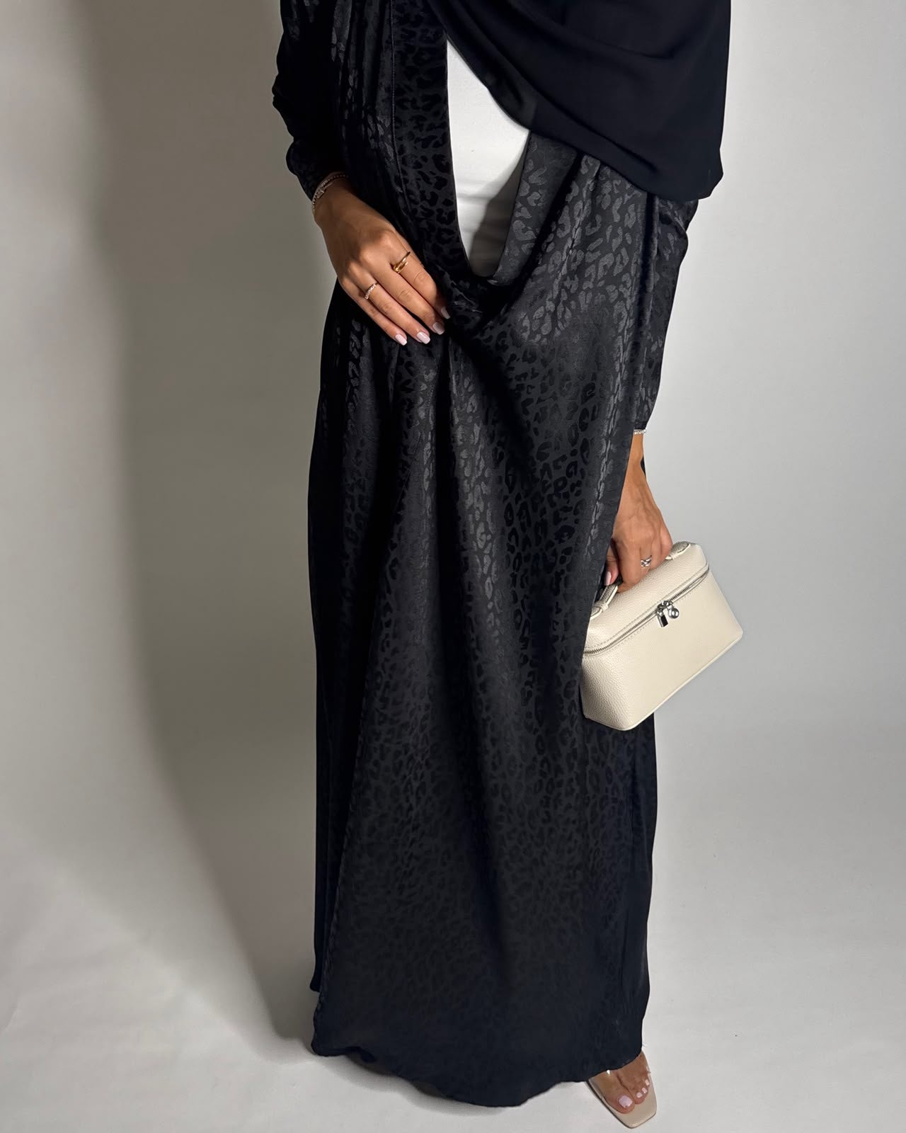 A617 - Black Leopard Pattern Summery A-CUT Wrap Abaya & Head Scarf