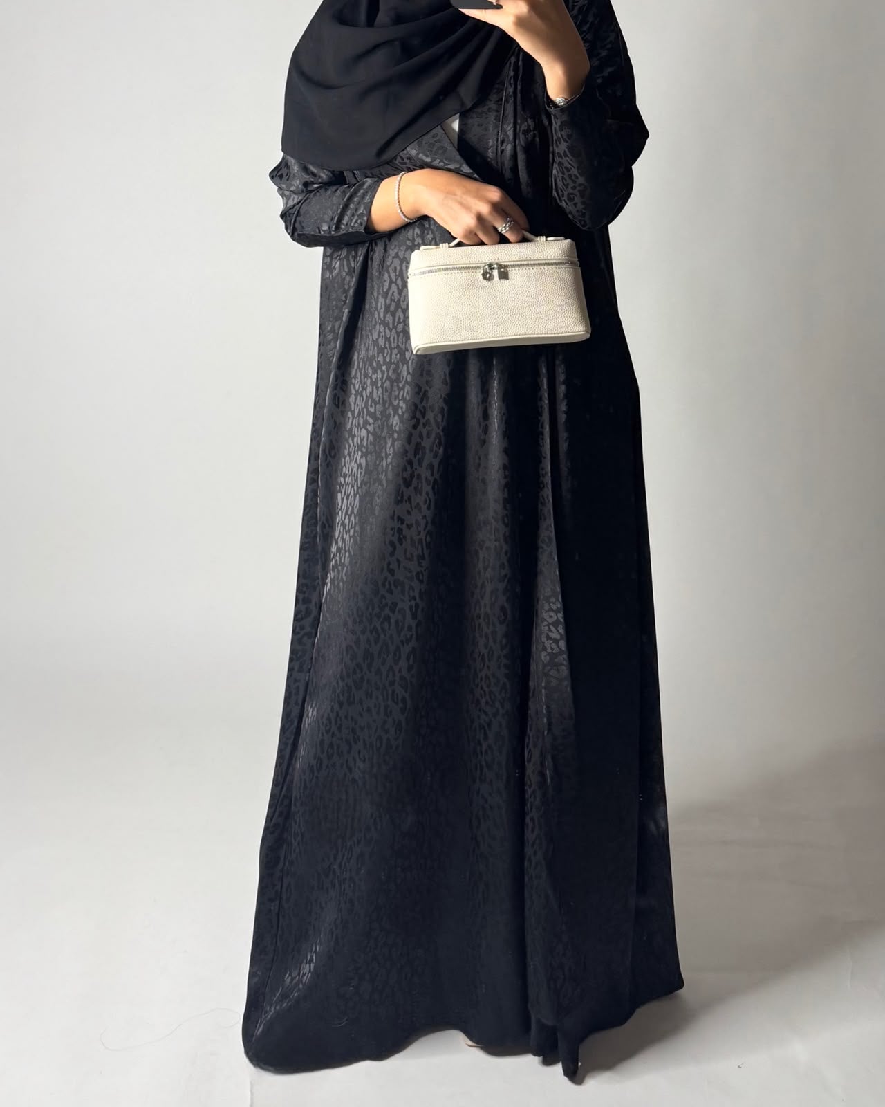 A617 - Black Leopard Pattern Summery A-CUT Wrap Abaya & Head Scarf