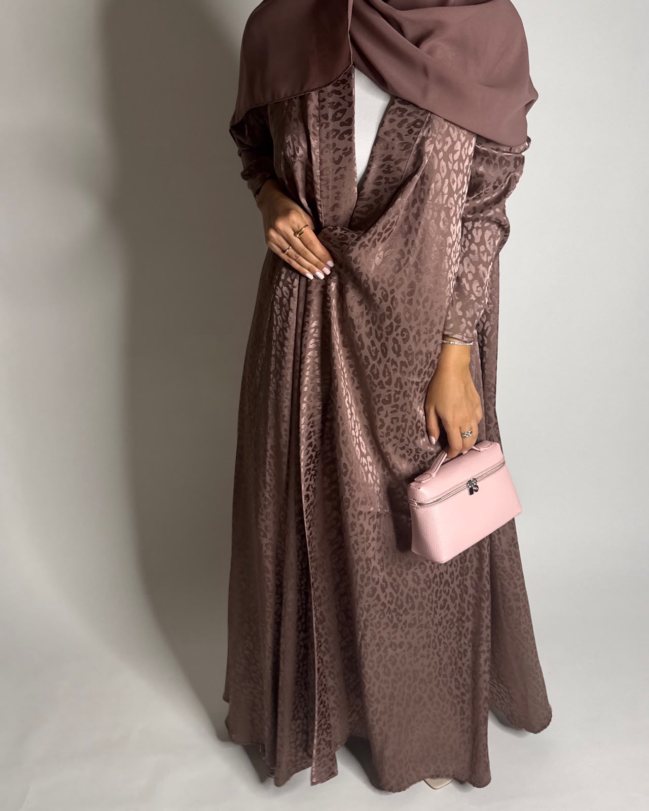A615 - Brown Leopard Pattern Summery A-CUT Wrap Abaya & Head Scarf
