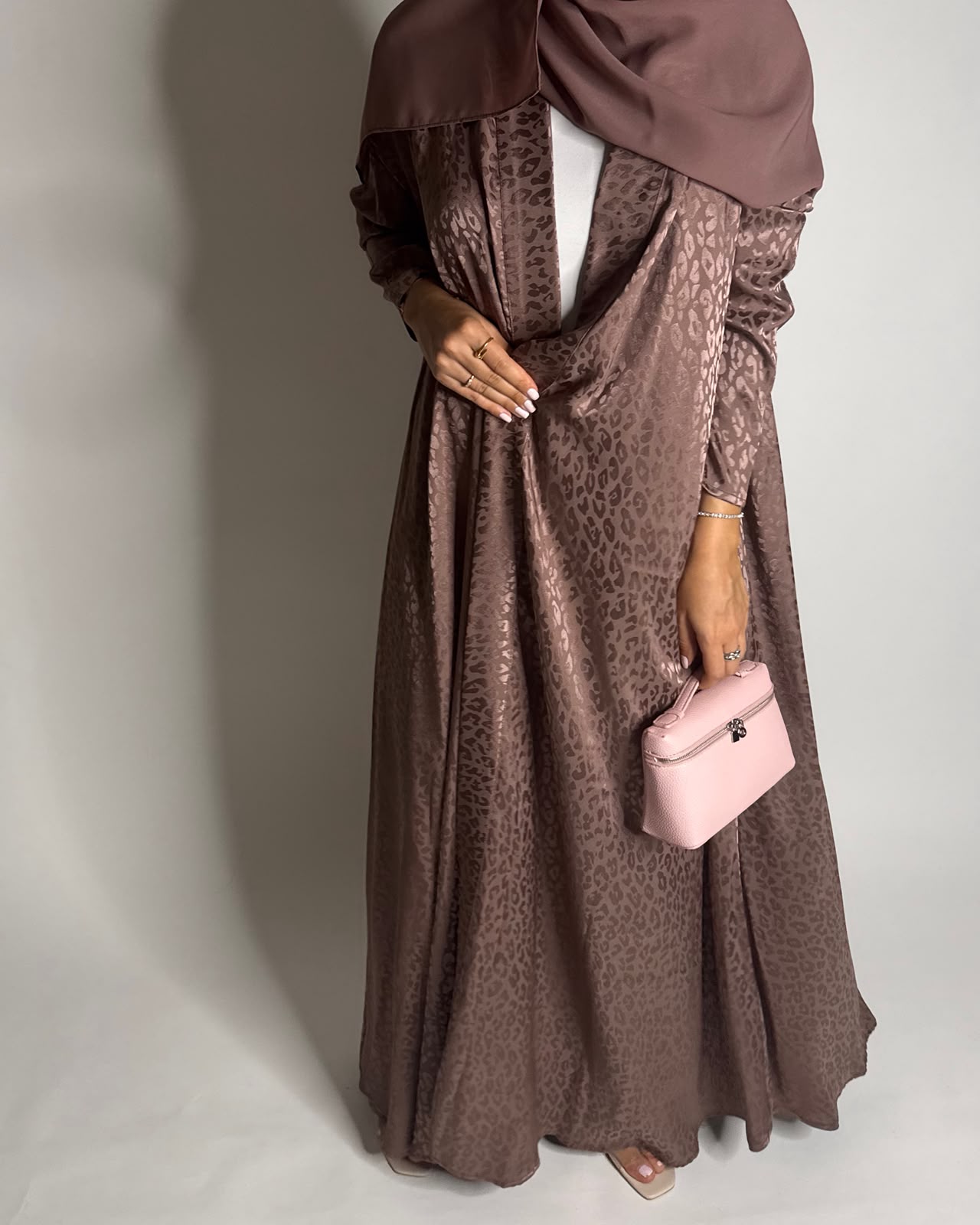 A615 - Brown Leopard Pattern Summery A-CUT Wrap Abaya & Head Scarf