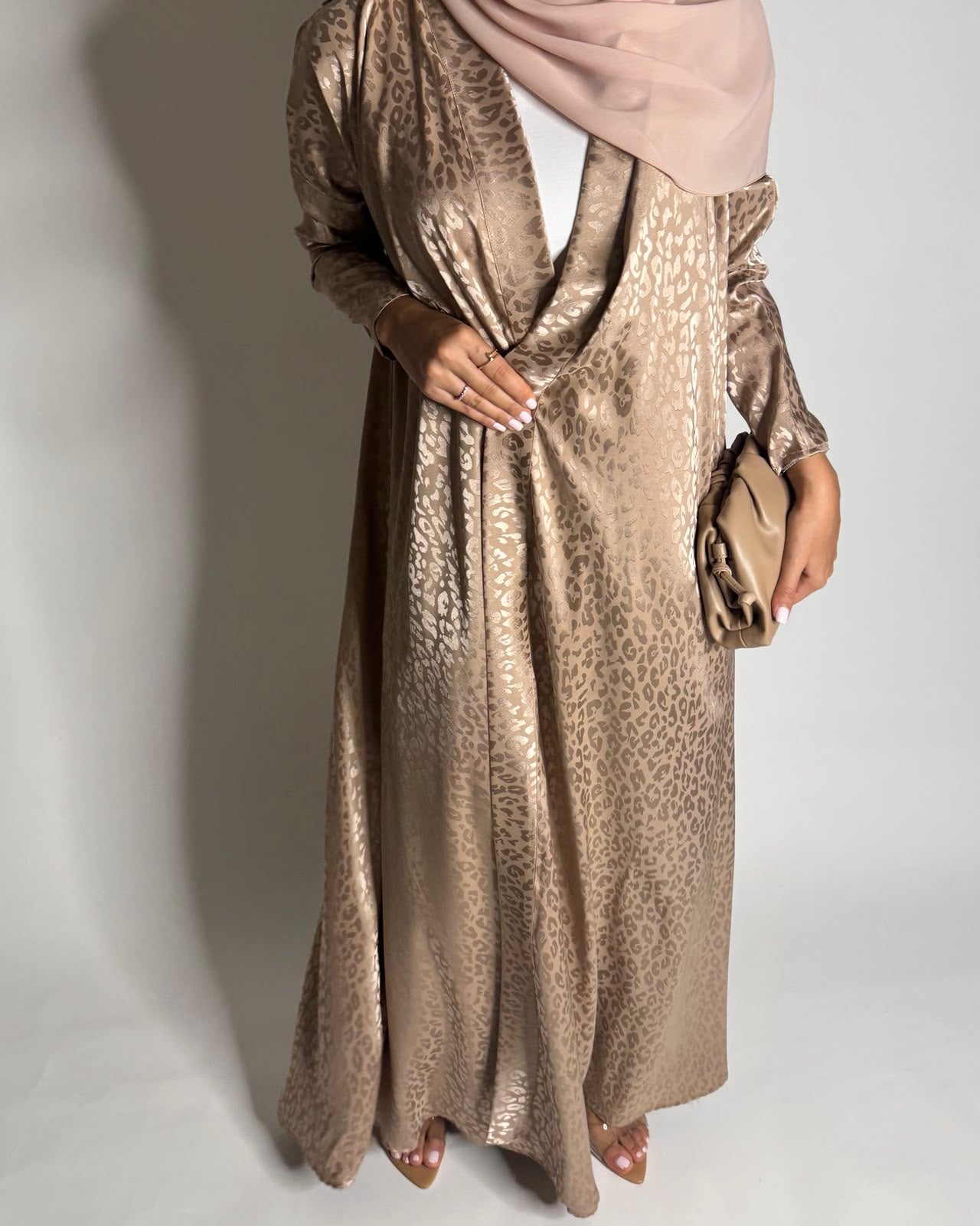 A612 - Sand Leopard Pattern Summery A-CUT Wrap Abaya & Head Scarf
