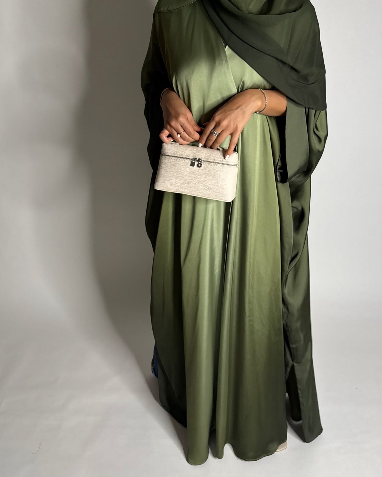 A618 - Ombre Green Summery Bisht Cut Abaya with Matching Head Scarf