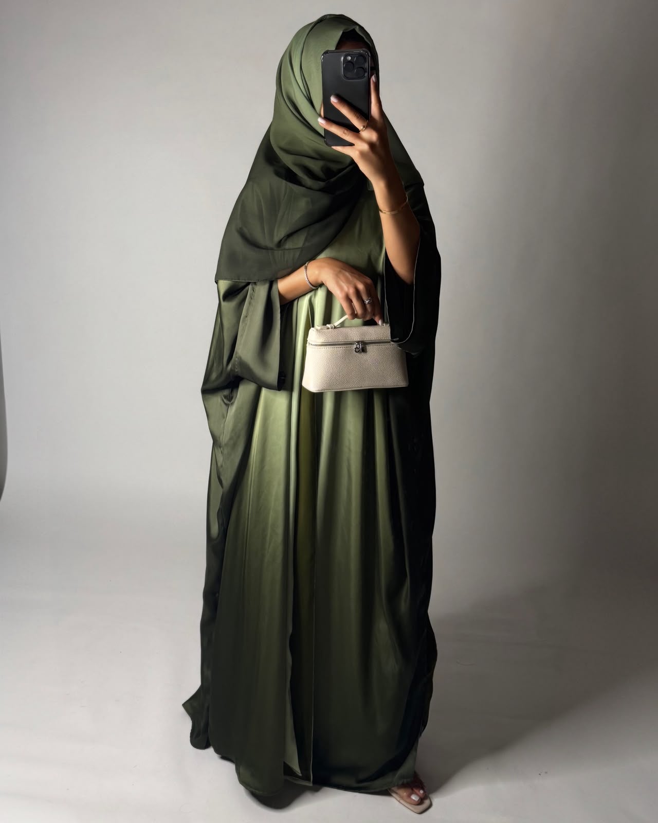A618 - Ombre Green Summery Bisht Cut Abaya with Matching Head Scarf