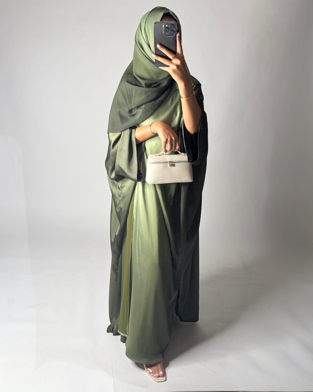 A618 - Ombre Green Summery Bisht Cut Abaya with Matching Head Scarf