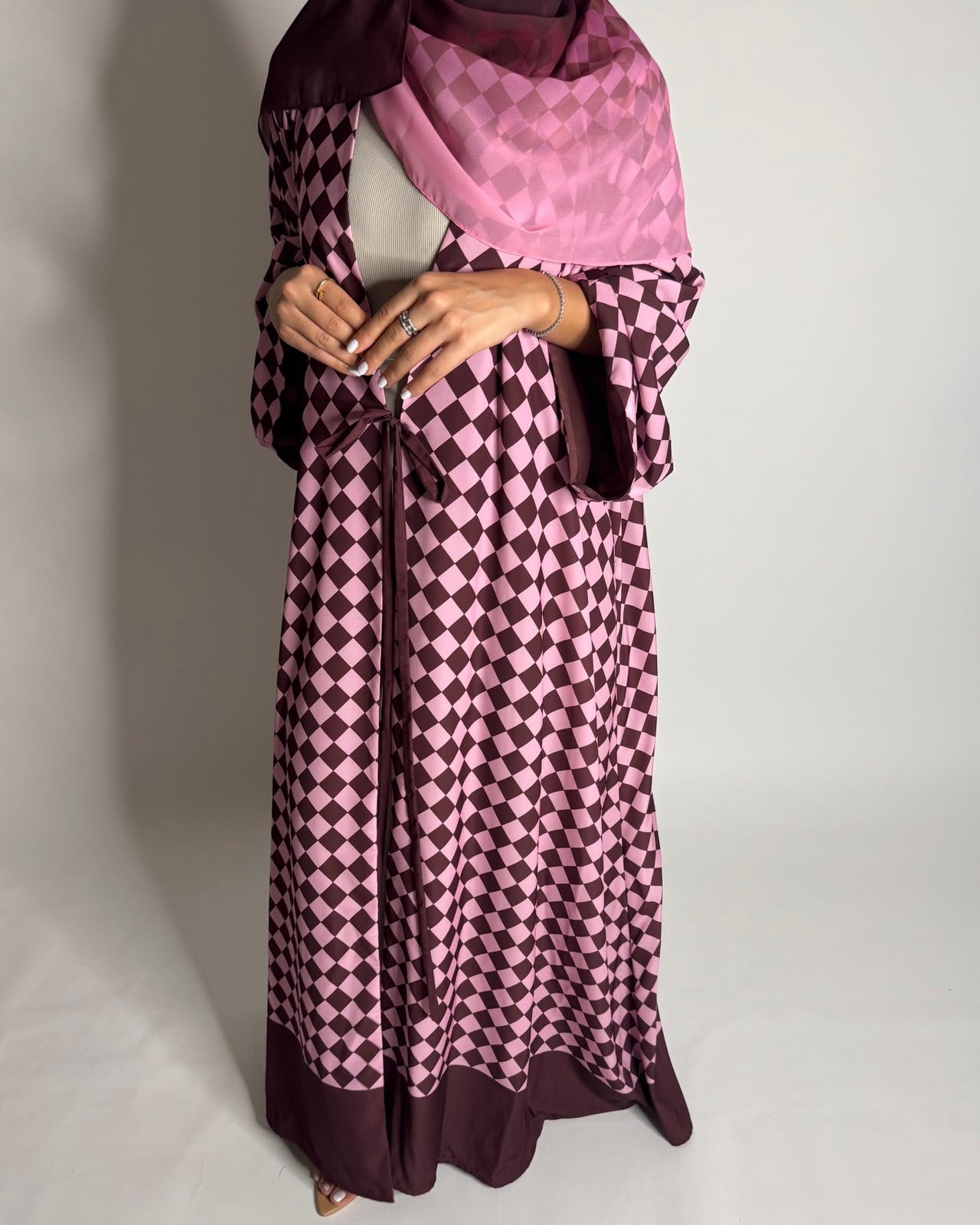 A630 - Maroon & Pink Checkered A-CUT Abaya with Matching Ombre Head Scarf