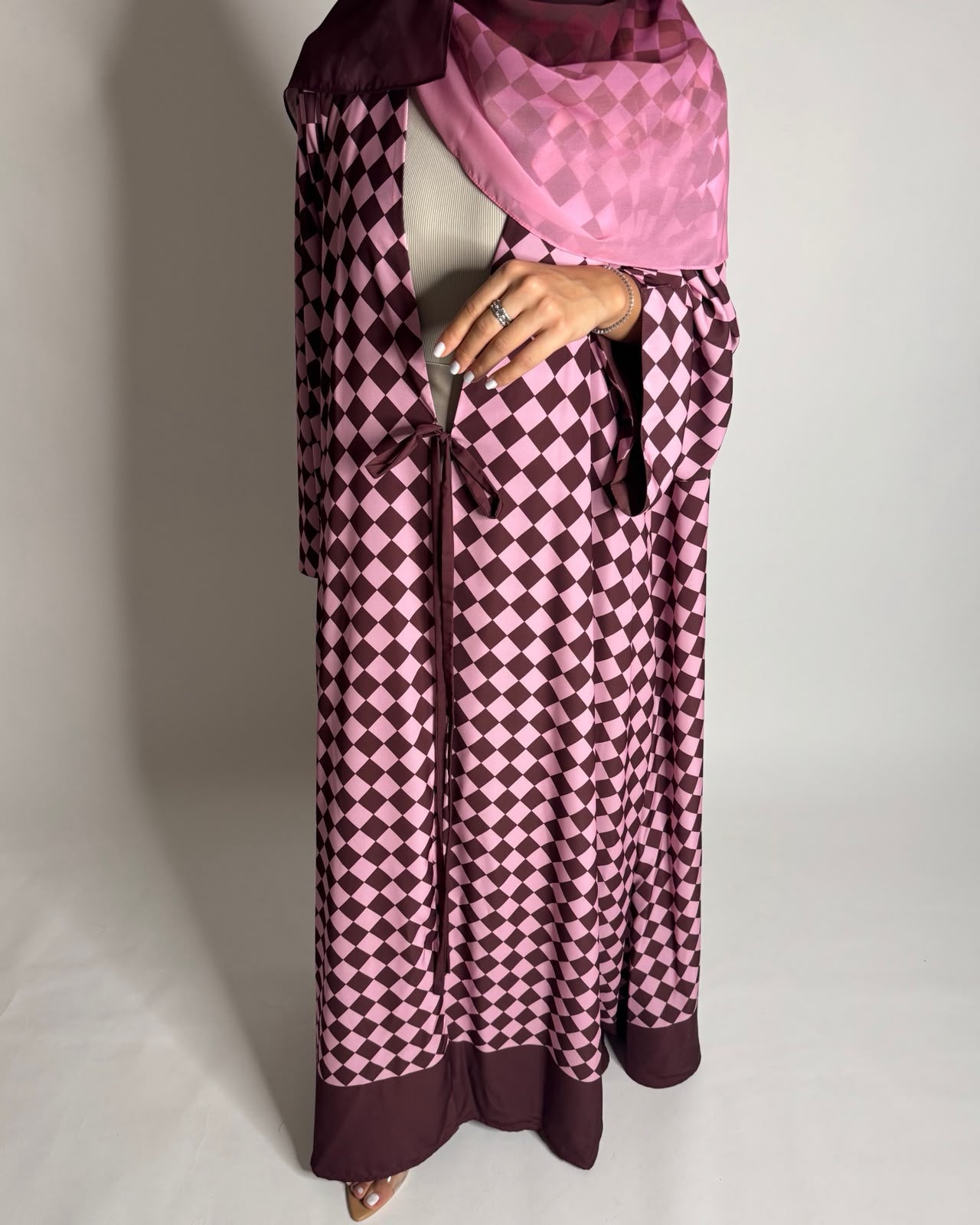 A630 - Maroon & Pink Checkered A-CUT Abaya with Matching Ombre Head Scarf