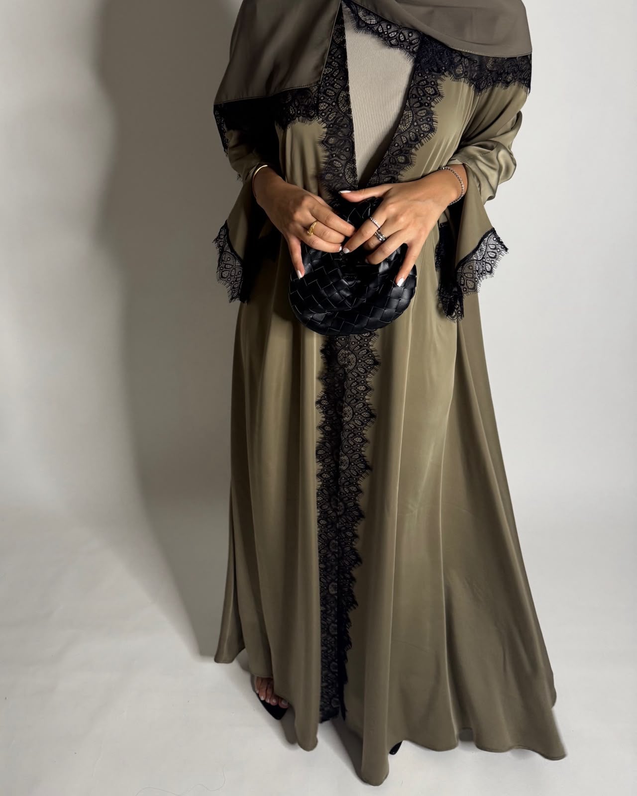 A640 - Elegant Olive Green A-CUT Abaya with Black Lace & Matching Head Scarf