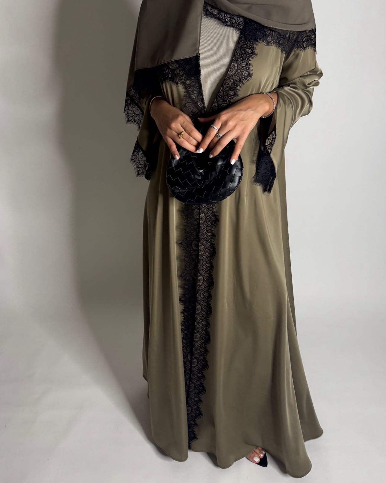 A640 - Elegant Olive Green A-CUT Abaya with Black Lace & Matching Head Scarf