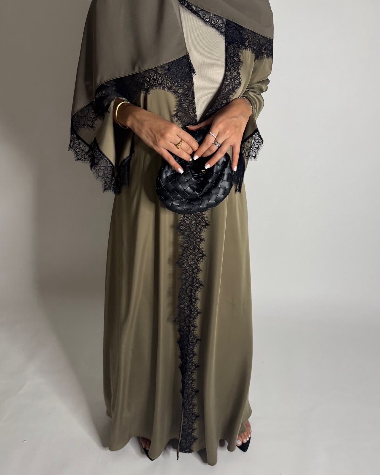A640 - Elegant Olive Green A-CUT Abaya with Black Lace & Matching Head Scarf