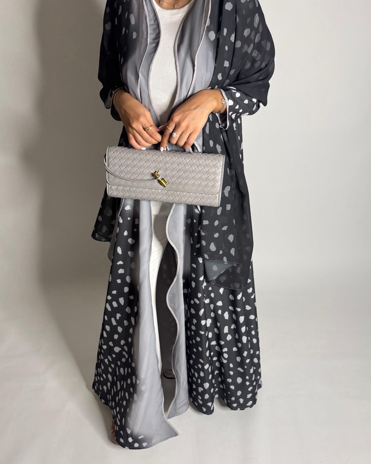 A646 - Waves Leopard Print A-CUT Shades of Gray Abaya & Matching Head Scarf