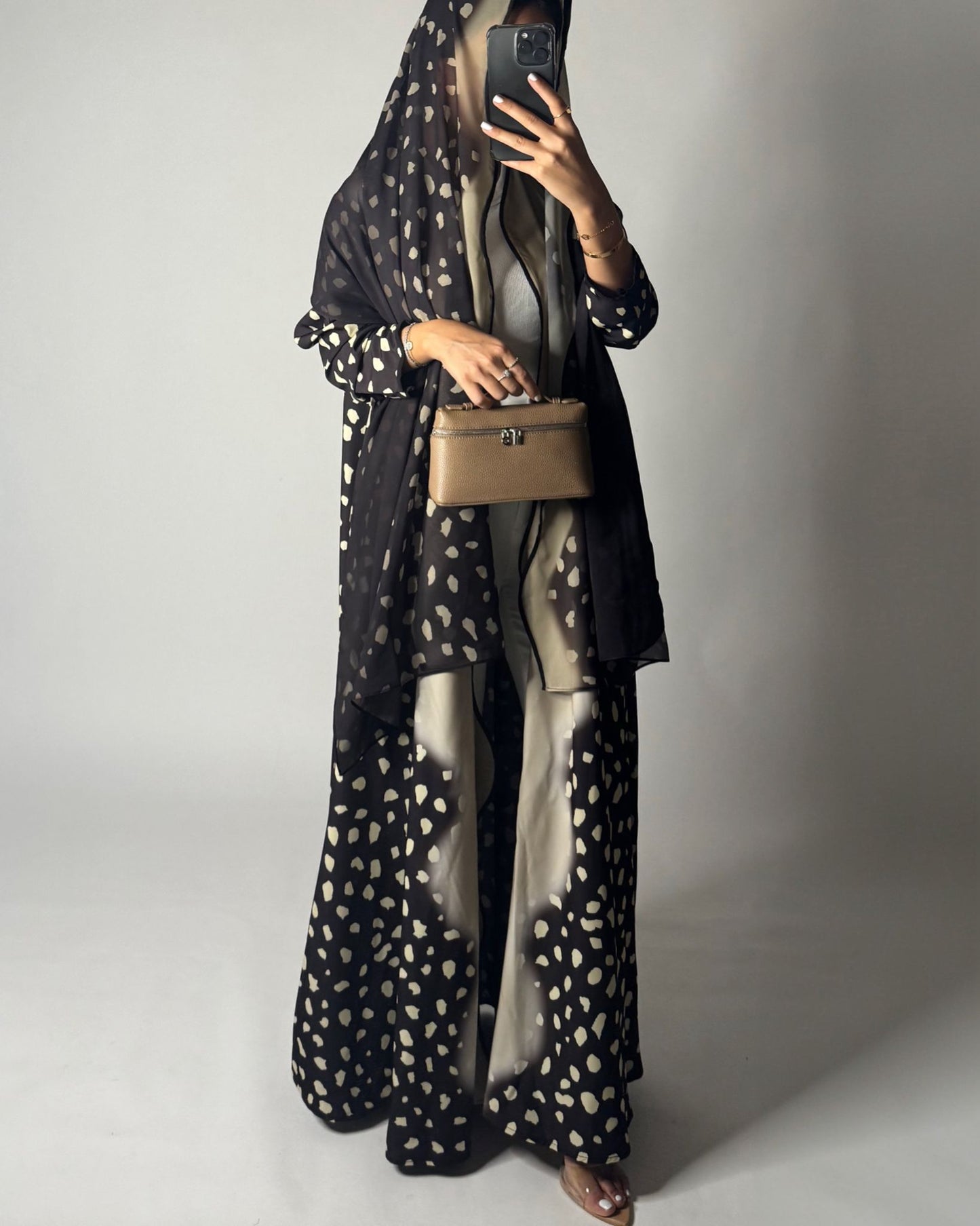 A647 - Waves Leopard Print A-CUT Shades of Brown Abaya & Matching Head Scarf