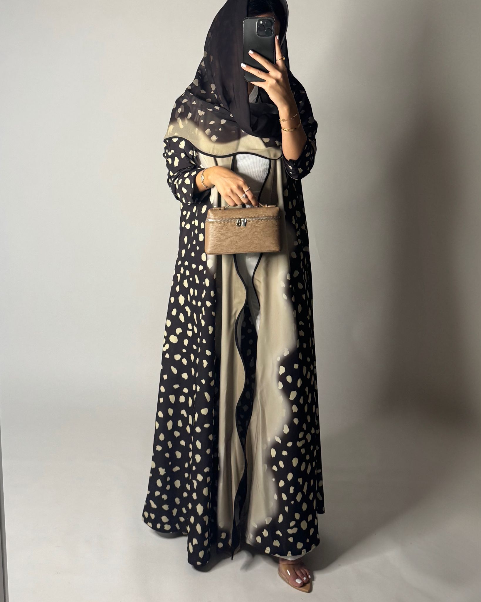 A647 - Waves Leopard Print A-CUT Shades of Brown Abaya & Matching Head Scarf