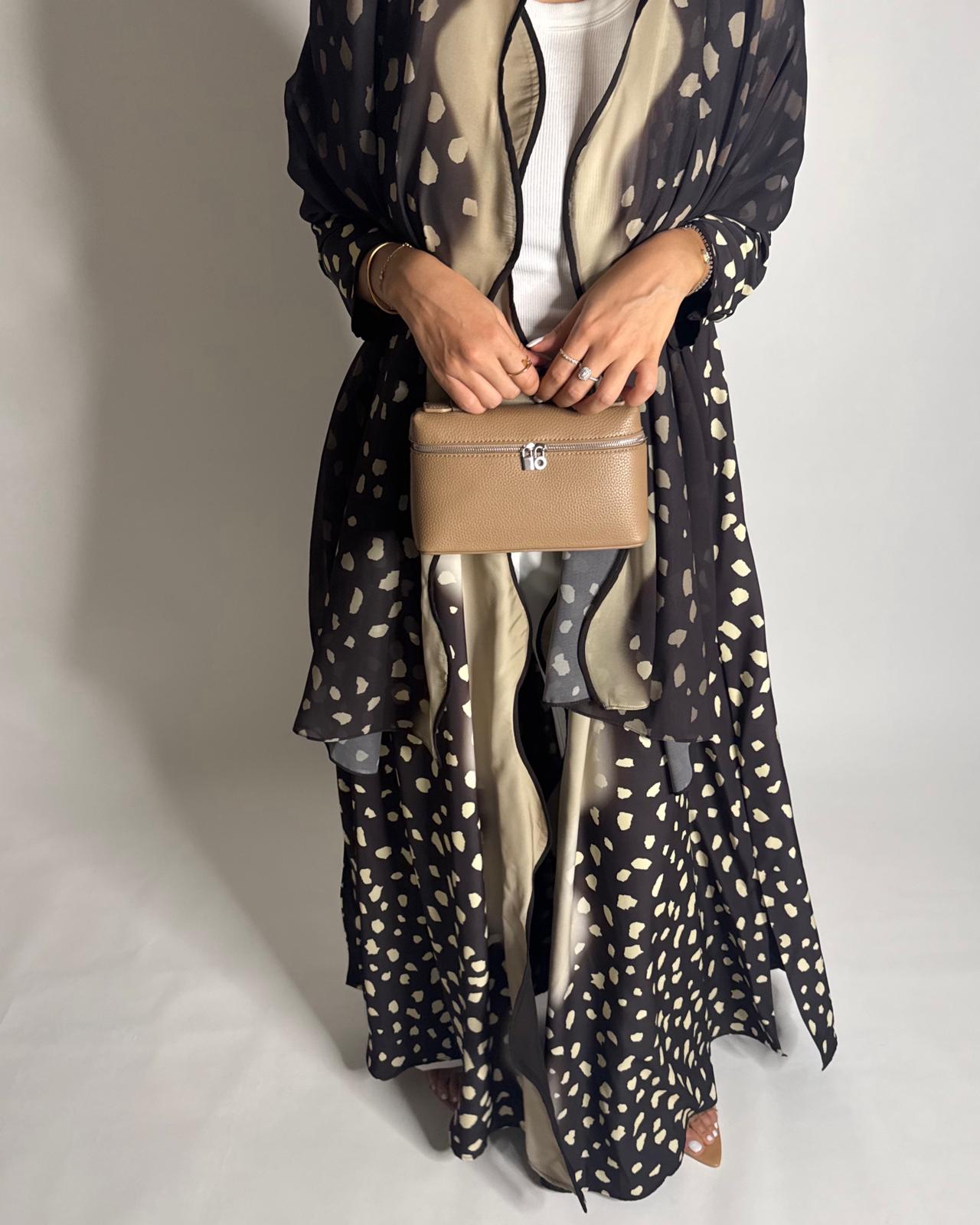 A647 - Waves Leopard Print A-CUT Shades of Brown Abaya & Matching Head Scarf