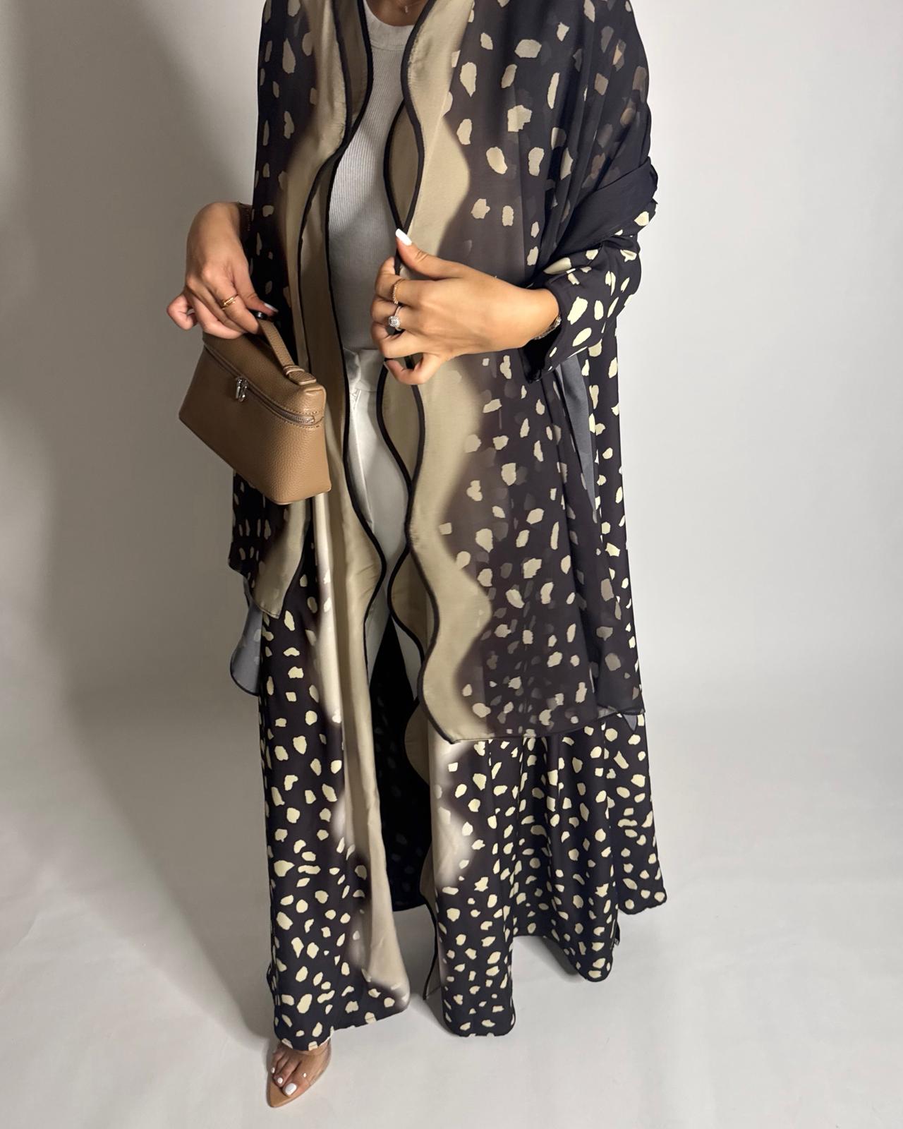 A647 - Waves Leopard Print A-CUT Shades of Brown Abaya & Matching Head Scarf