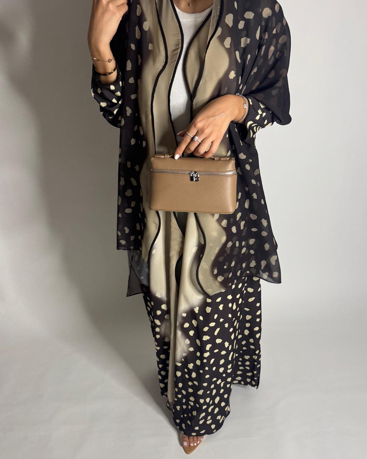 A647 - Waves Leopard Print A-CUT Shades of Brown Abaya & Matching Head Scarf