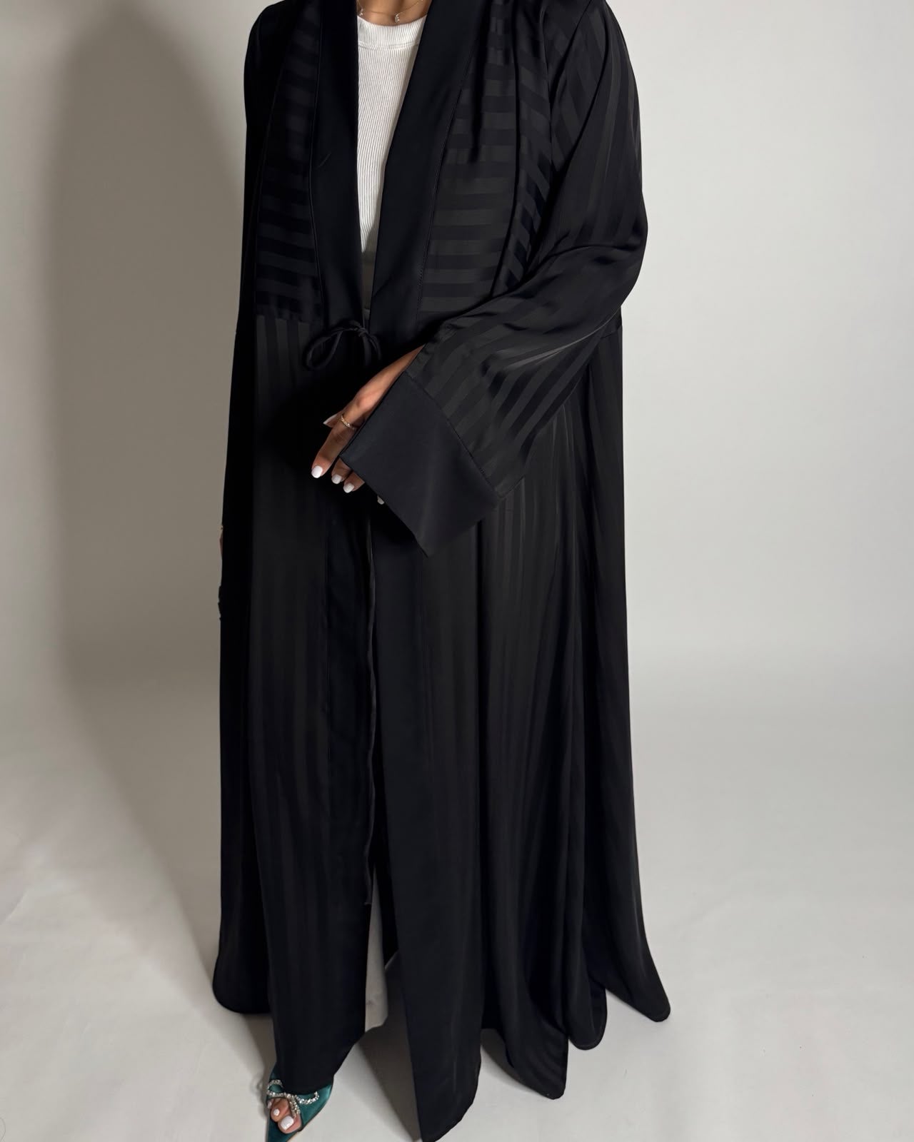 A658 - Black Striped A-CUT Abaya & Head Scarf