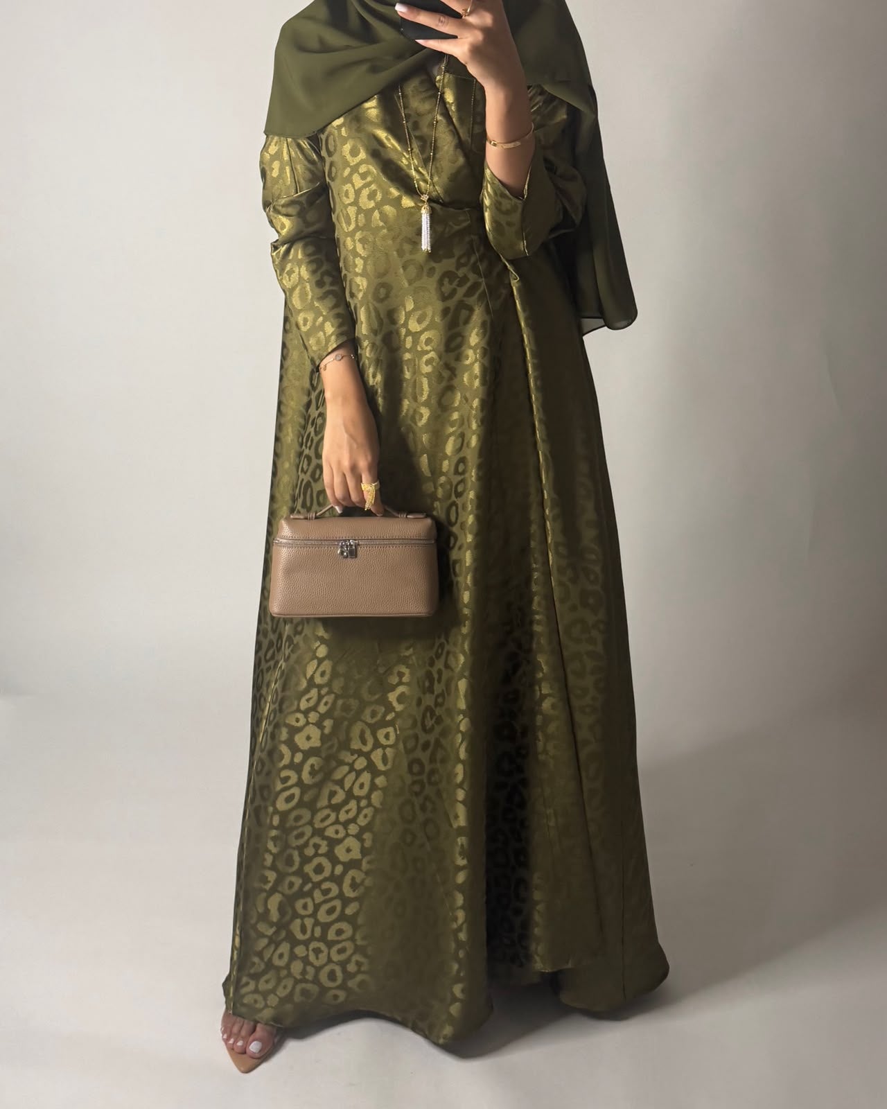A674 - Green Leopard Pattern A-CUT Wrap Abaya & Head Scarf