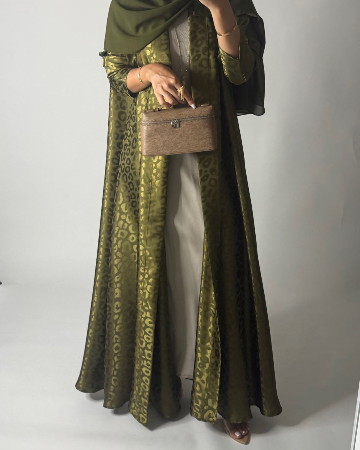 A674 - Green Leopard Pattern A-CUT Wrap Abaya & Head Scarf