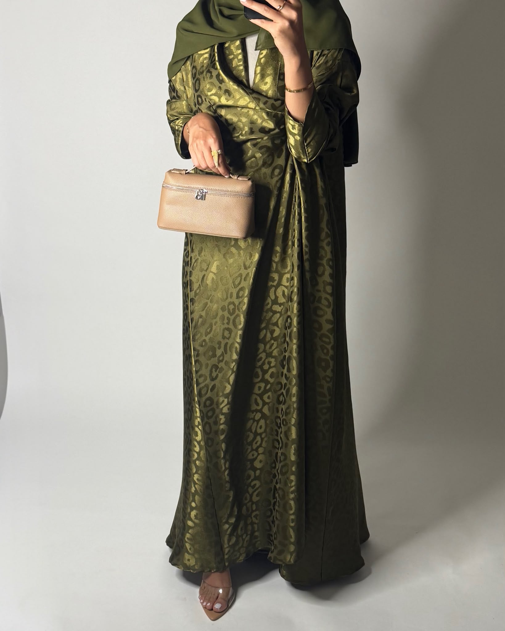 A674 - Green Leopard Pattern A-CUT Wrap Abaya & Head Scarf