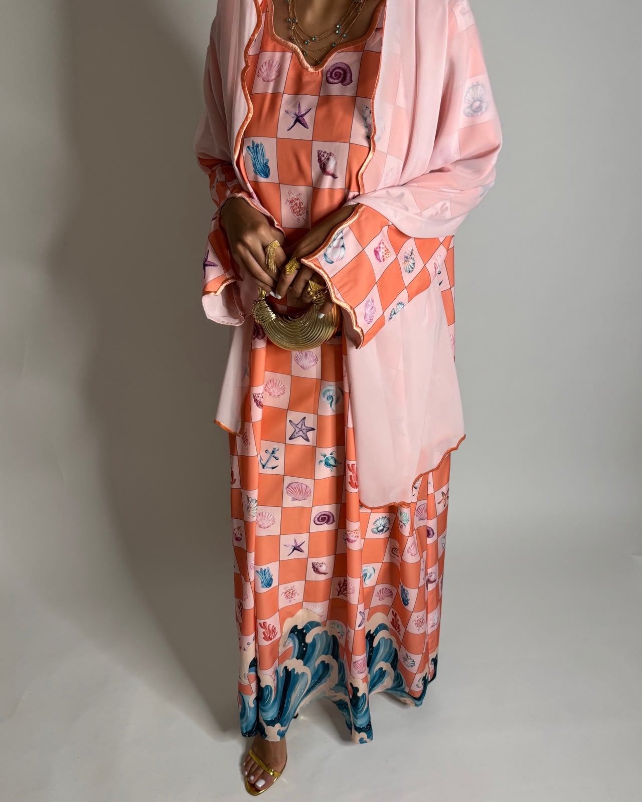 A681 - Pink & Peach Waves Checkered Jalabiya & Matching Head Scarf