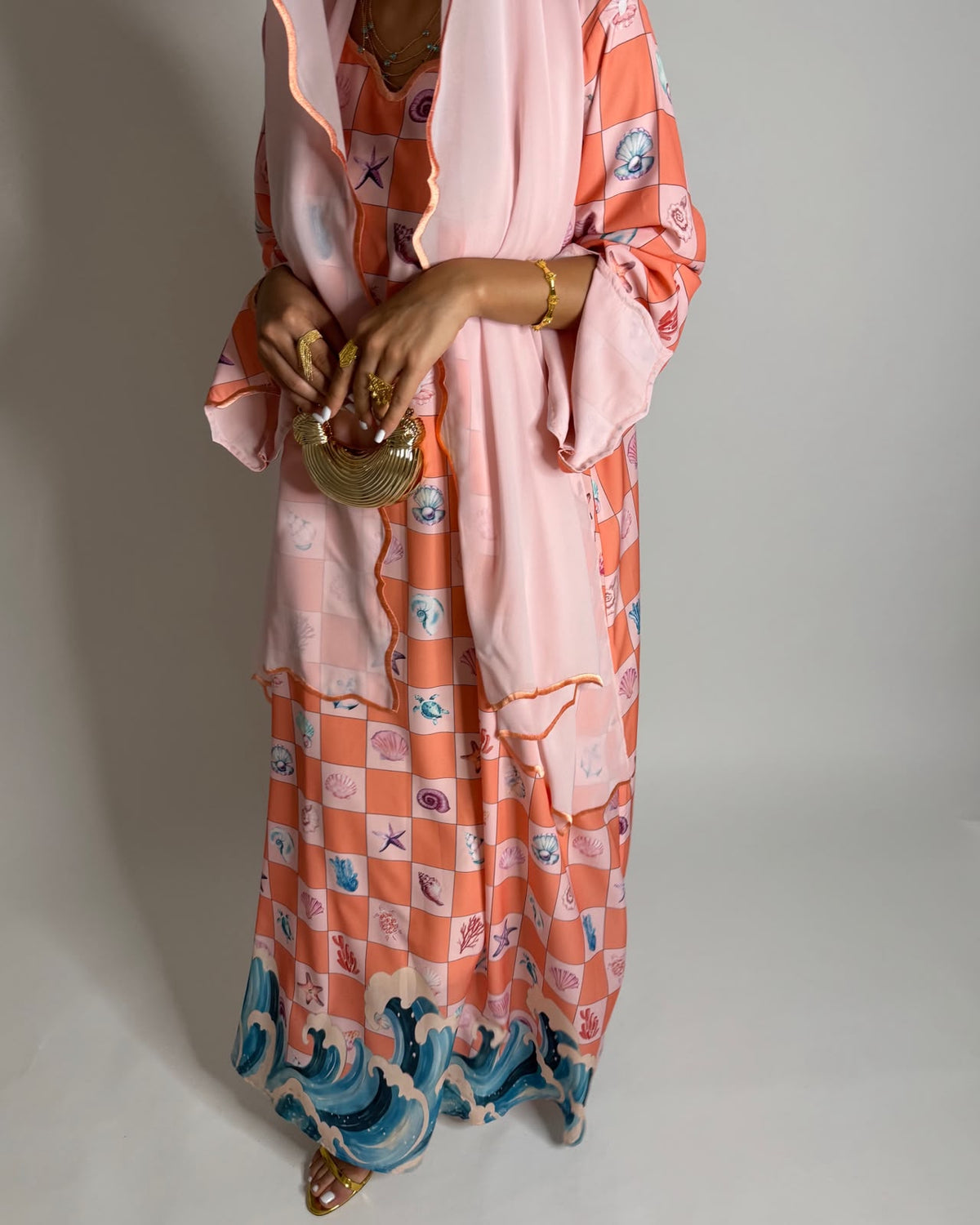 A681 - Pink & Peach Waves Checkered Jalabiya & Matching Head Scarf