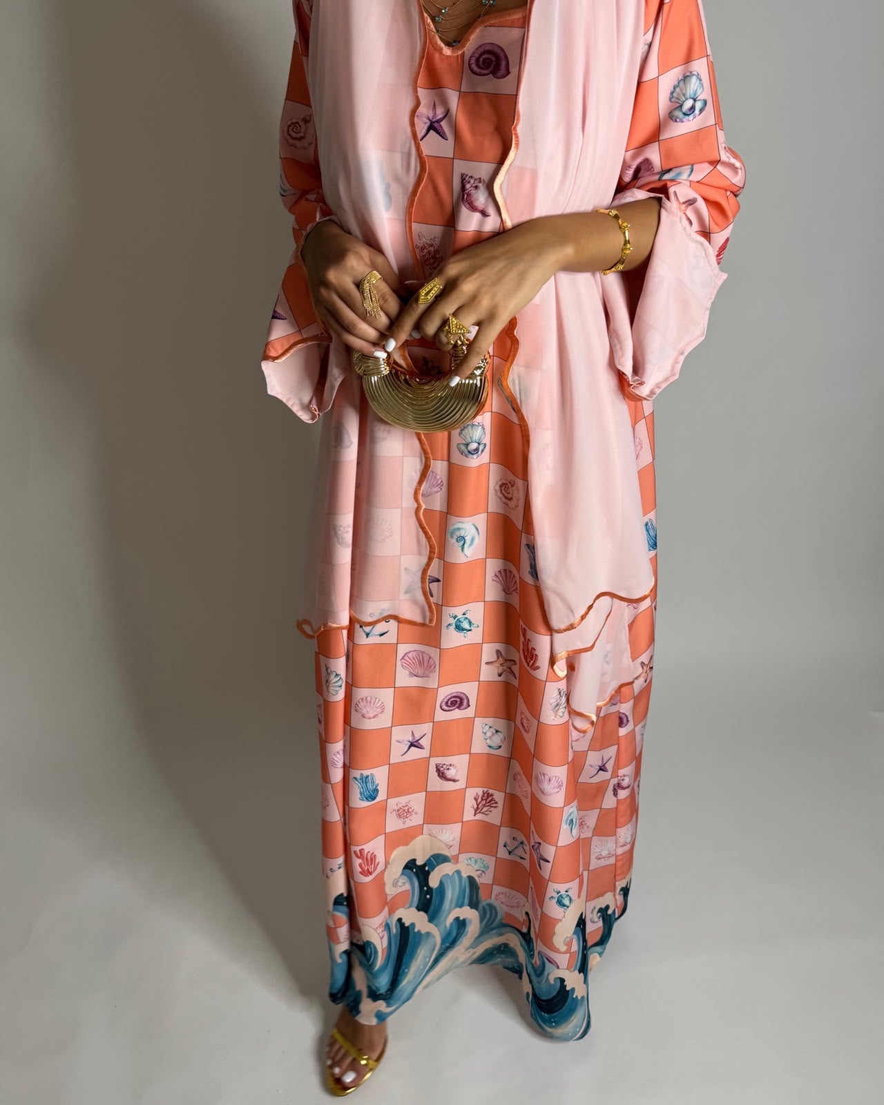 A681 - Pink & Peach Waves Checkered Jalabiya & Matching Head Scarf