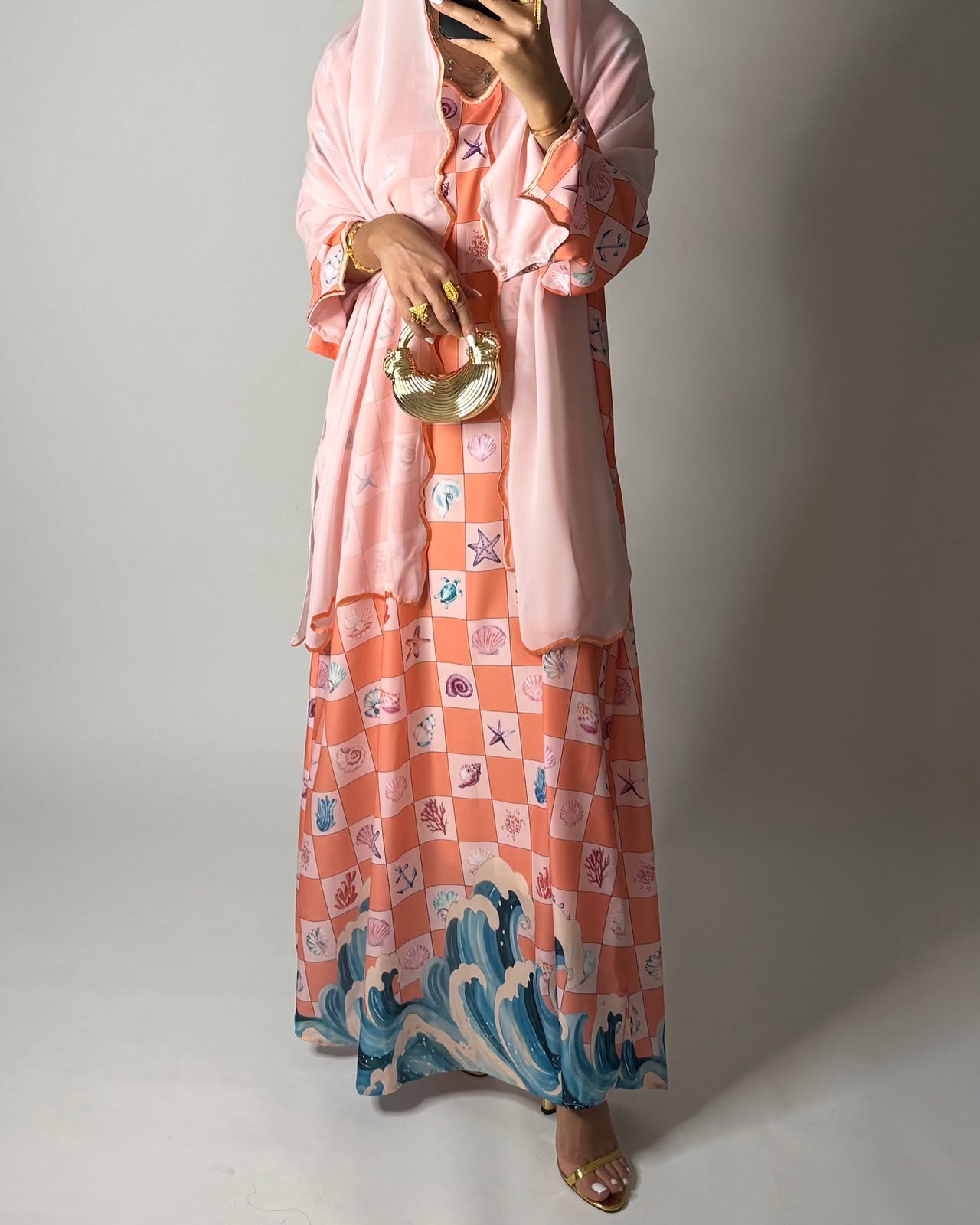 A681 - Pink & Peach Waves Checkered Jalabiya & Matching Head Scarf