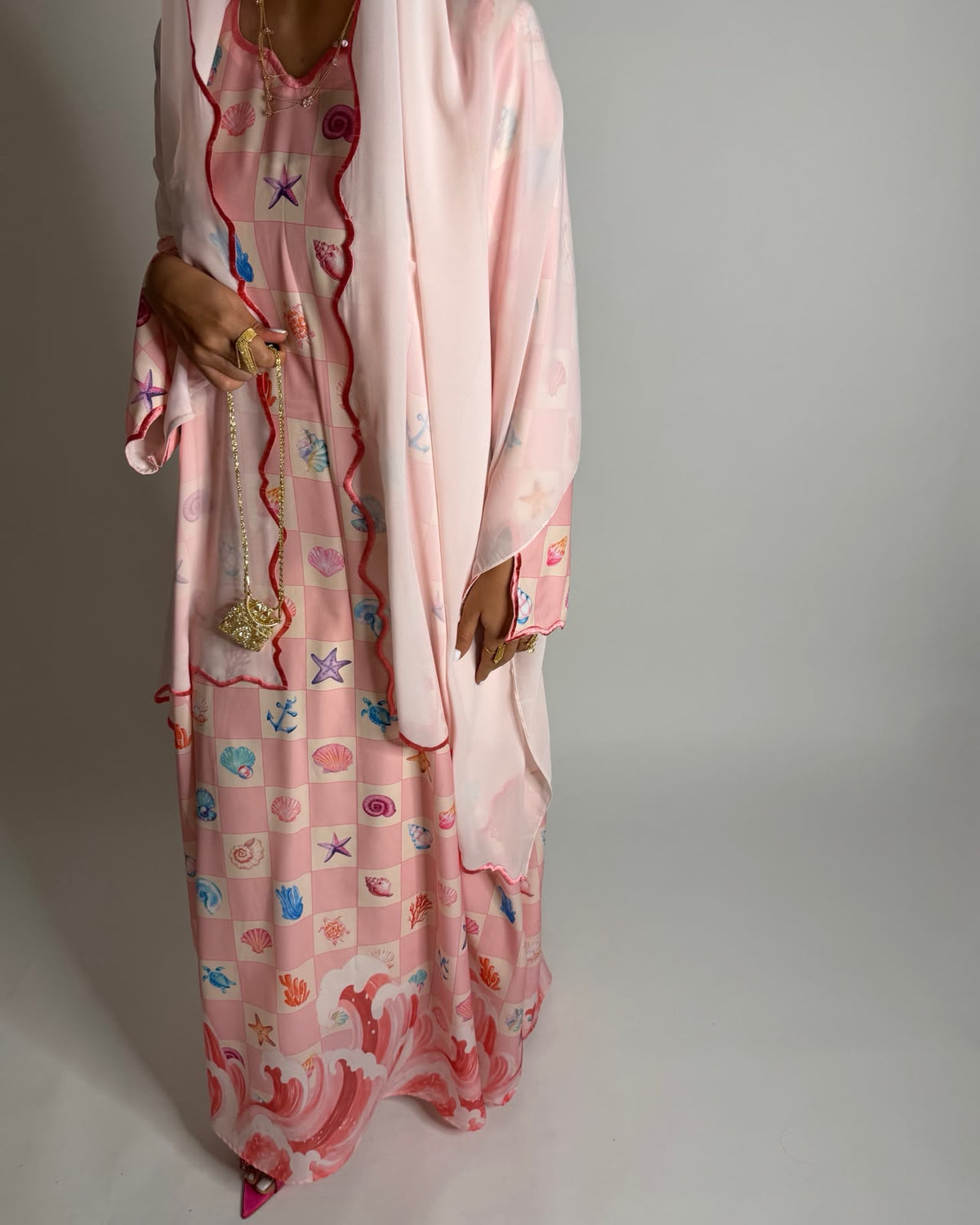 A678 - Shades of Pink Waves Checkered Jalabiya & Matching Head Scarf