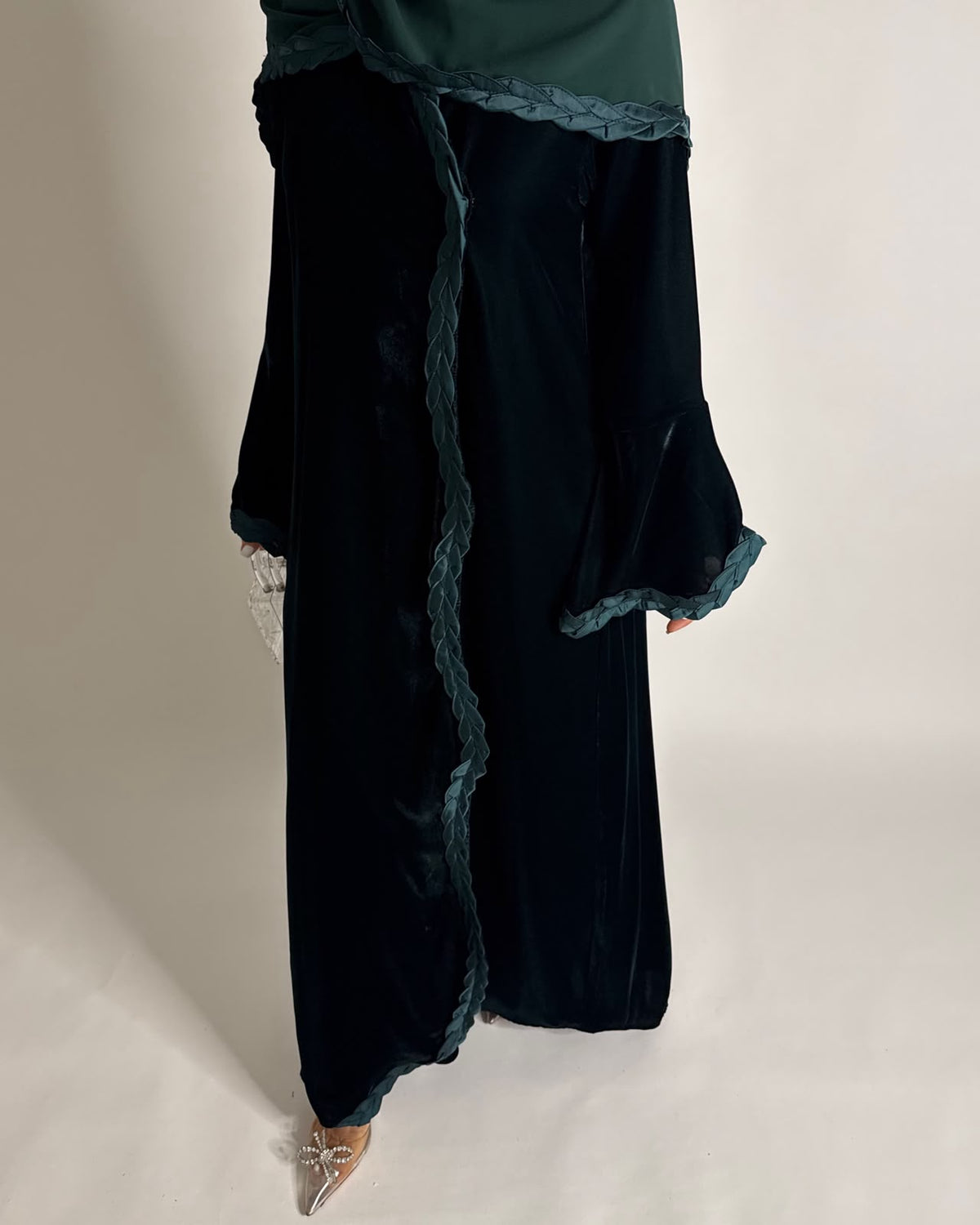 A688 - Forest Green Braided Waves Velvet Abaya with Matching Head Scarf