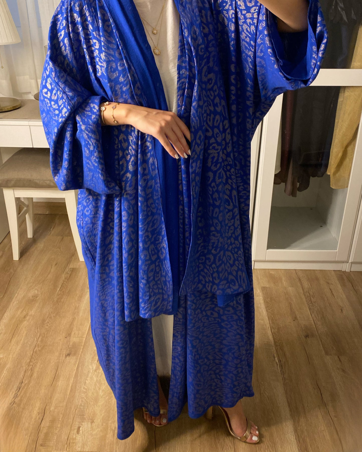 A083 - Royal Blue Reversible Pattern Abaya & Reversible Head Scarf